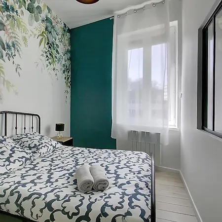 Saint Genevieve Chic Apartman *
